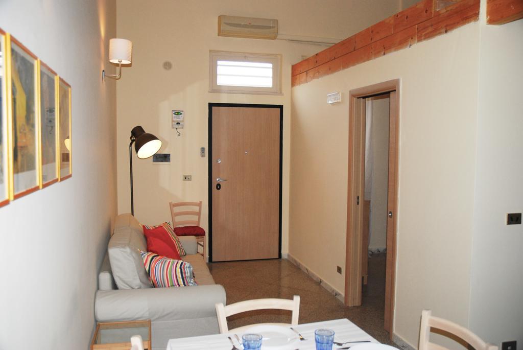 Brezzolina Apartment With Parking Bitonto Exterior photo