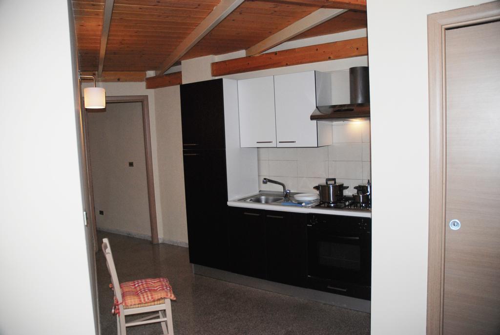 Brezzolina Apartment With Parking Bitonto Exterior photo
