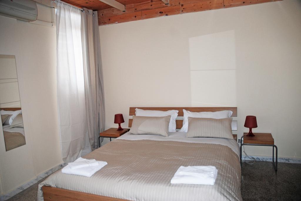 Brezzolina Apartment With Parking Bitonto Exterior photo