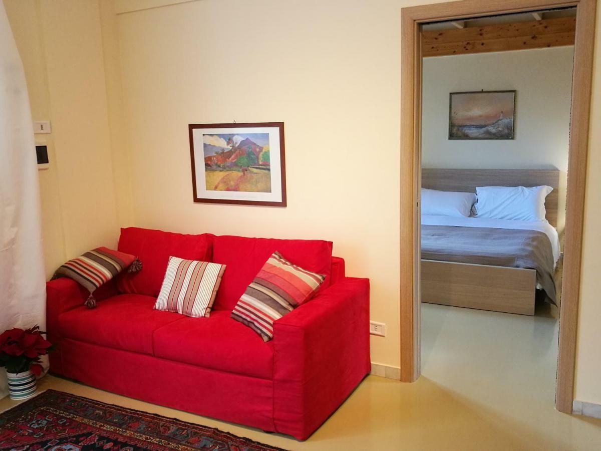 Brezzolina Apartment With Parking Bitonto Exterior photo