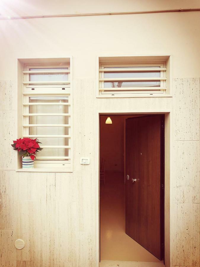 Brezzolina Apartment With Parking Bitonto Exterior photo